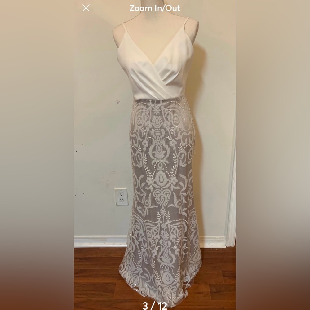 .Vince Camuto Maxi Dress 8